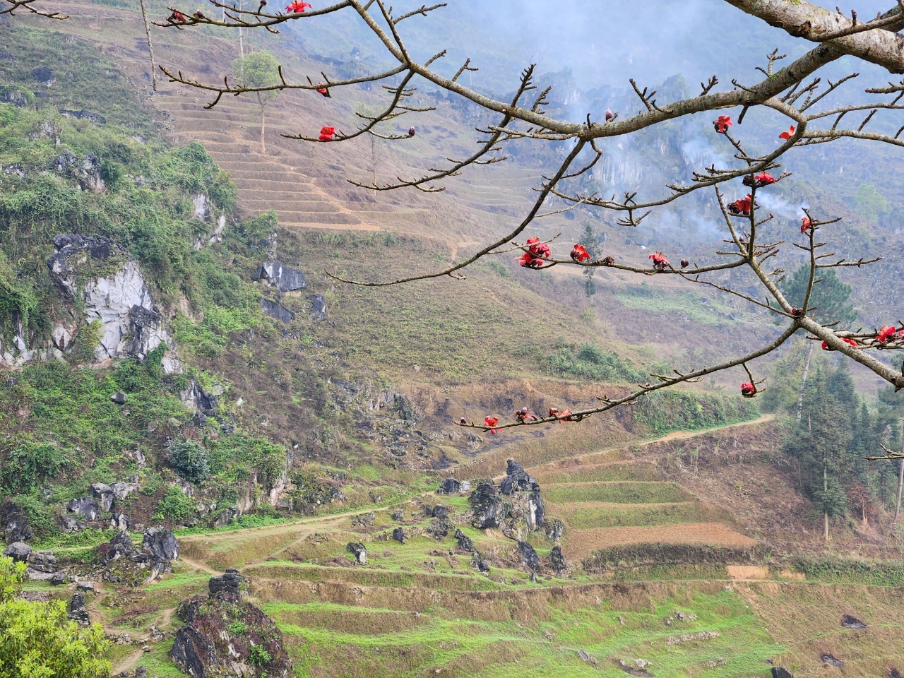 Northeast MTB Expedition – Conquer the Roads of Mong Cai, Cao Bang, and Ha Giang 15 Days